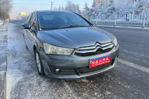 世嘉 雪鐵龍 1.6L 自動(dòng)車載互聯(lián)版