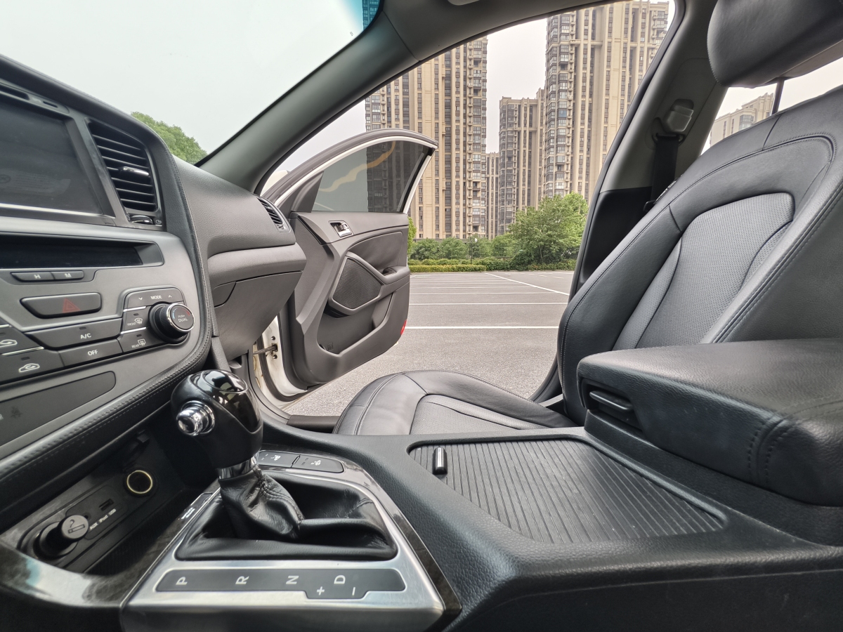 起亞 K5  2012款 2.0L 自動DLX圖片