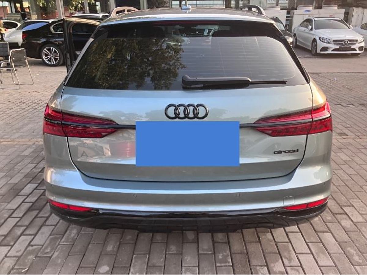 奧迪 奧迪A6  2022款 allroad quattro 探索家 55 TFSI 尊享越野型圖片