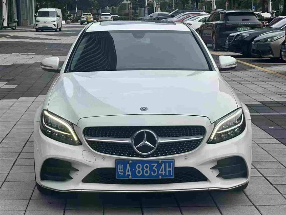 奔馳 奔馳C級(jí)  2019款 C 180 L 時(shí)尚型運(yùn)動(dòng)版圖片