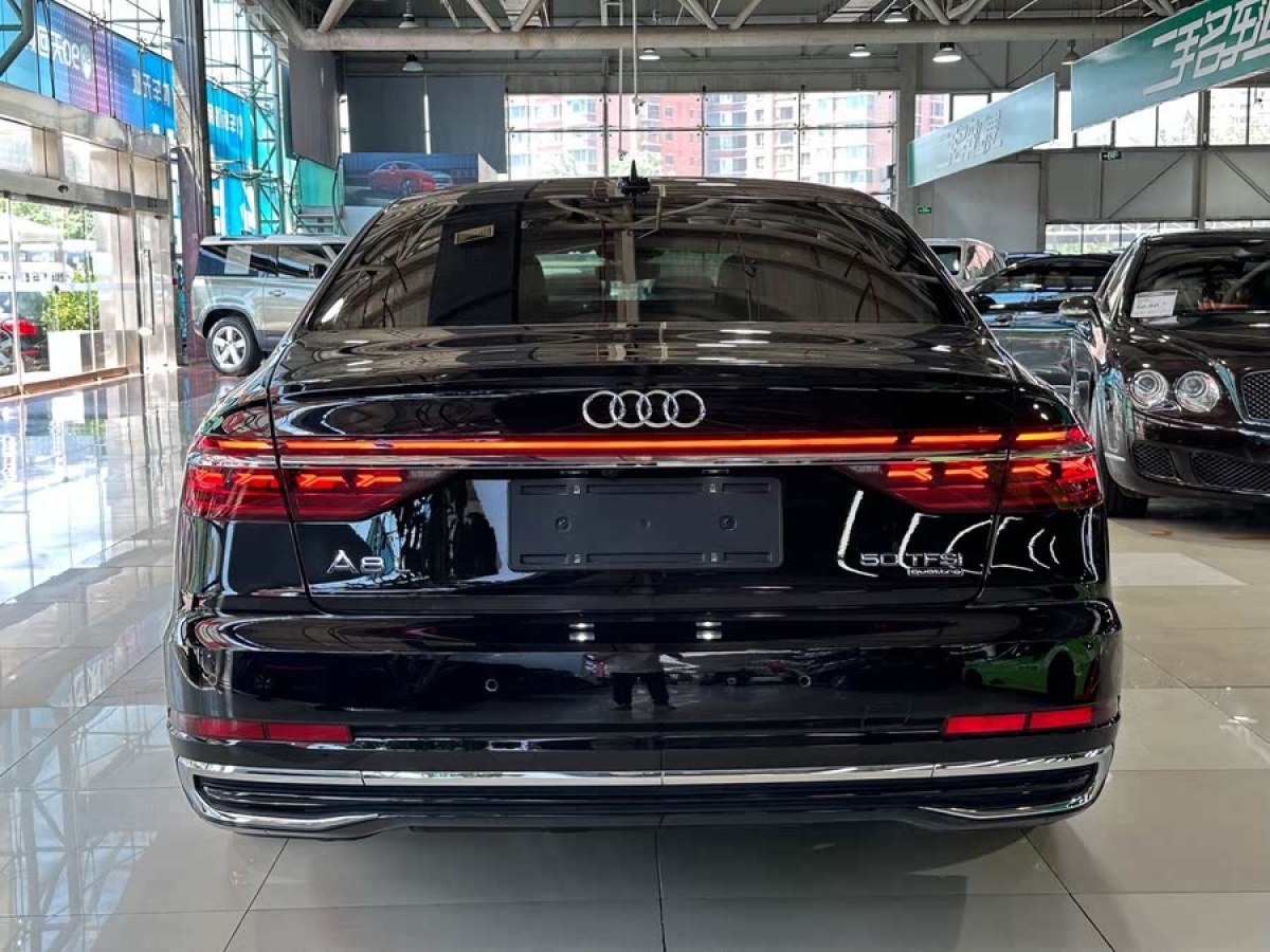 奧迪 奧迪A8  2024款 A8L 50 TFSI quattro 臻選型圖片