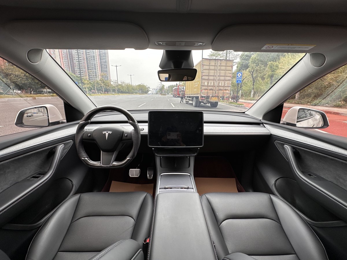 特斯拉 Model 3  2020款 改款 長(zhǎng)續(xù)航后輪驅(qū)動(dòng)版圖片