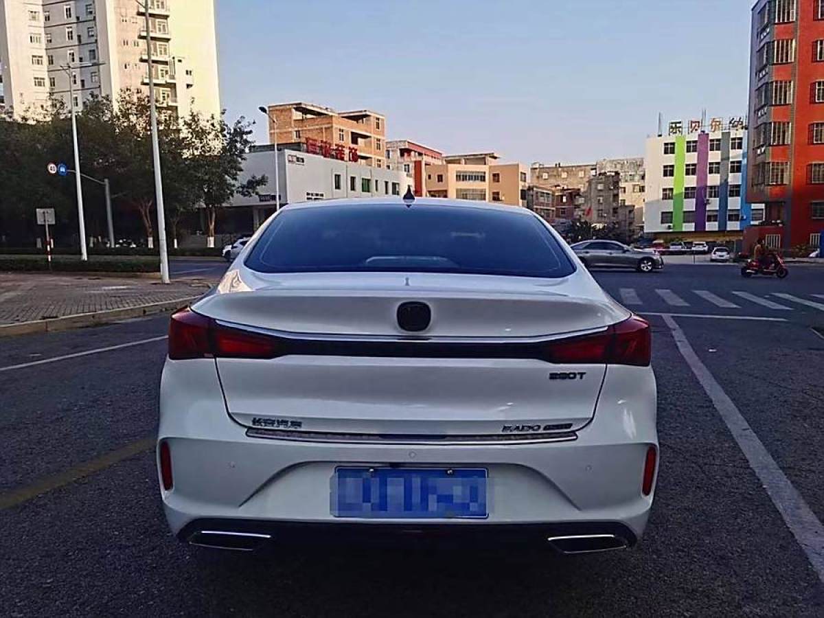 長(zhǎng)安 逸動(dòng)  2020款 PLUS 藍(lán)鯨NE 1.4T GDI DCT尊貴型圖片