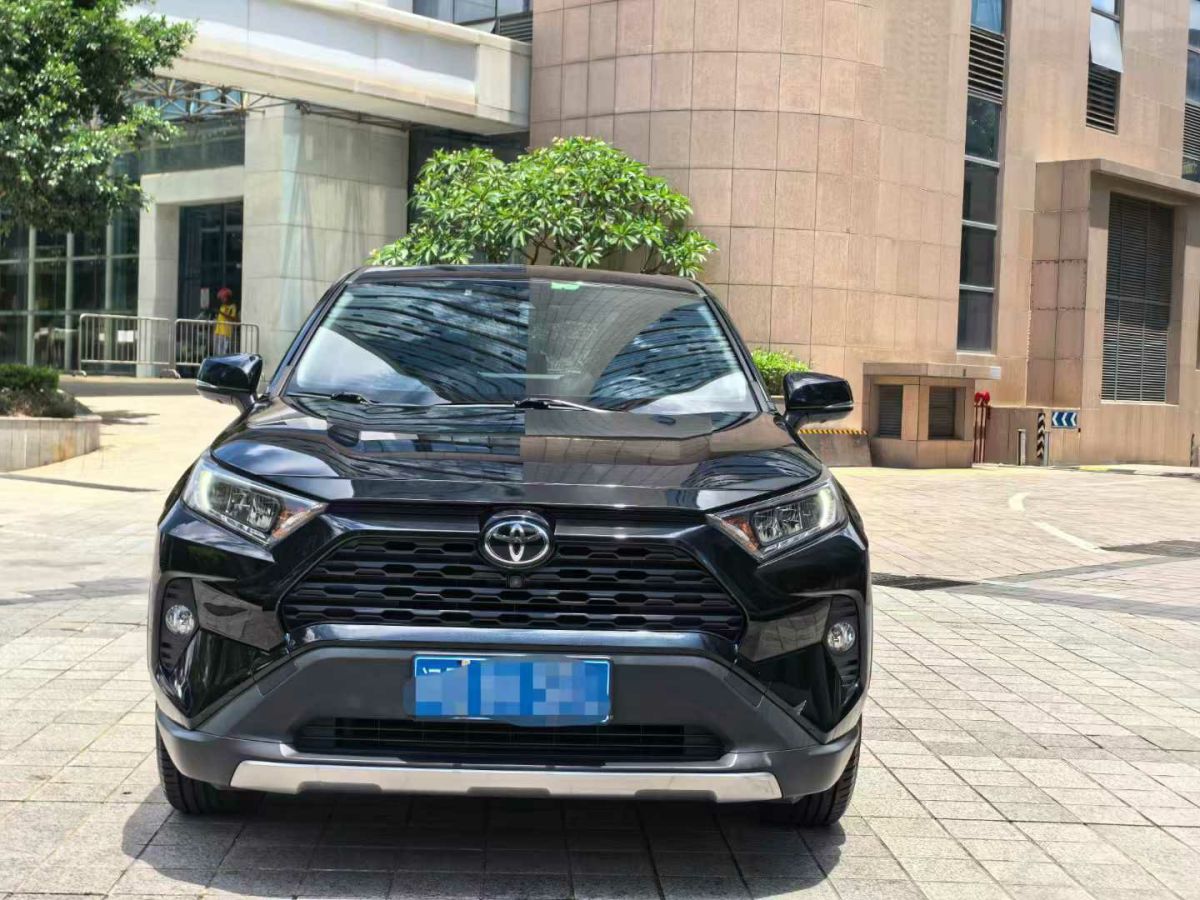 豐田 RAV4榮放  2021款 2.0L CVT四驅(qū)風(fēng)尚版圖片