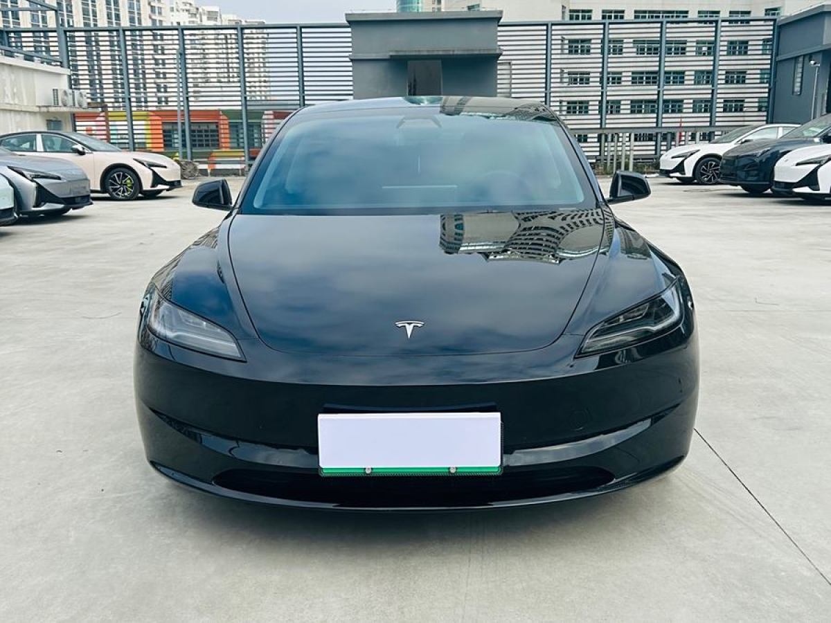 特斯拉 Model Y  2023款 長續(xù)航全輪驅(qū)動版圖片