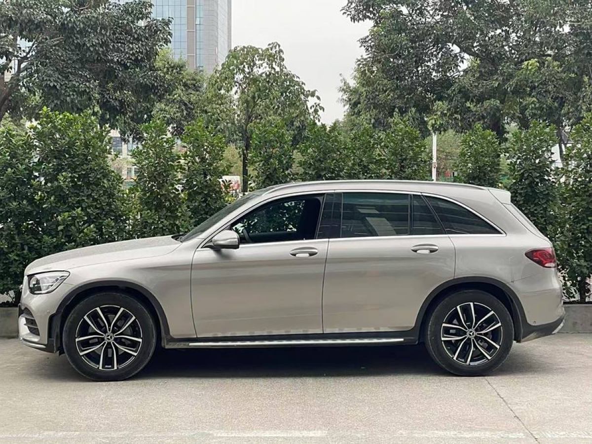 奔馳 奔馳GLC  2018款 改款 GLC 300 4MATIC 動感型圖片