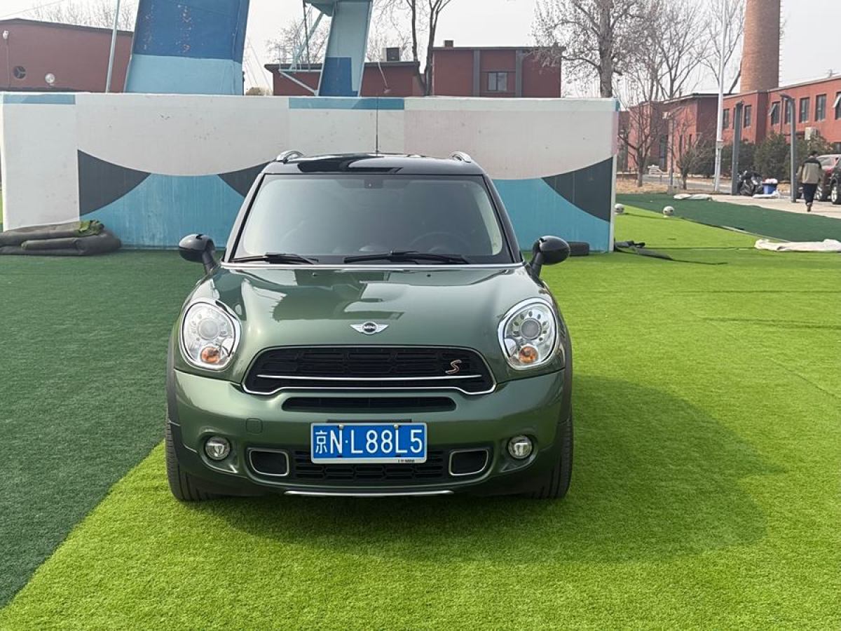 MINI COUNTRYMAN  2013款 1.6T COOPER S ALL4 滑雪版圖片