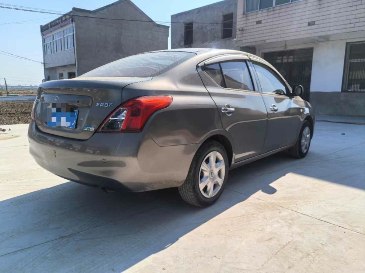 日產(chǎn) 陽光  2012款 1.4TSI DSG圖片