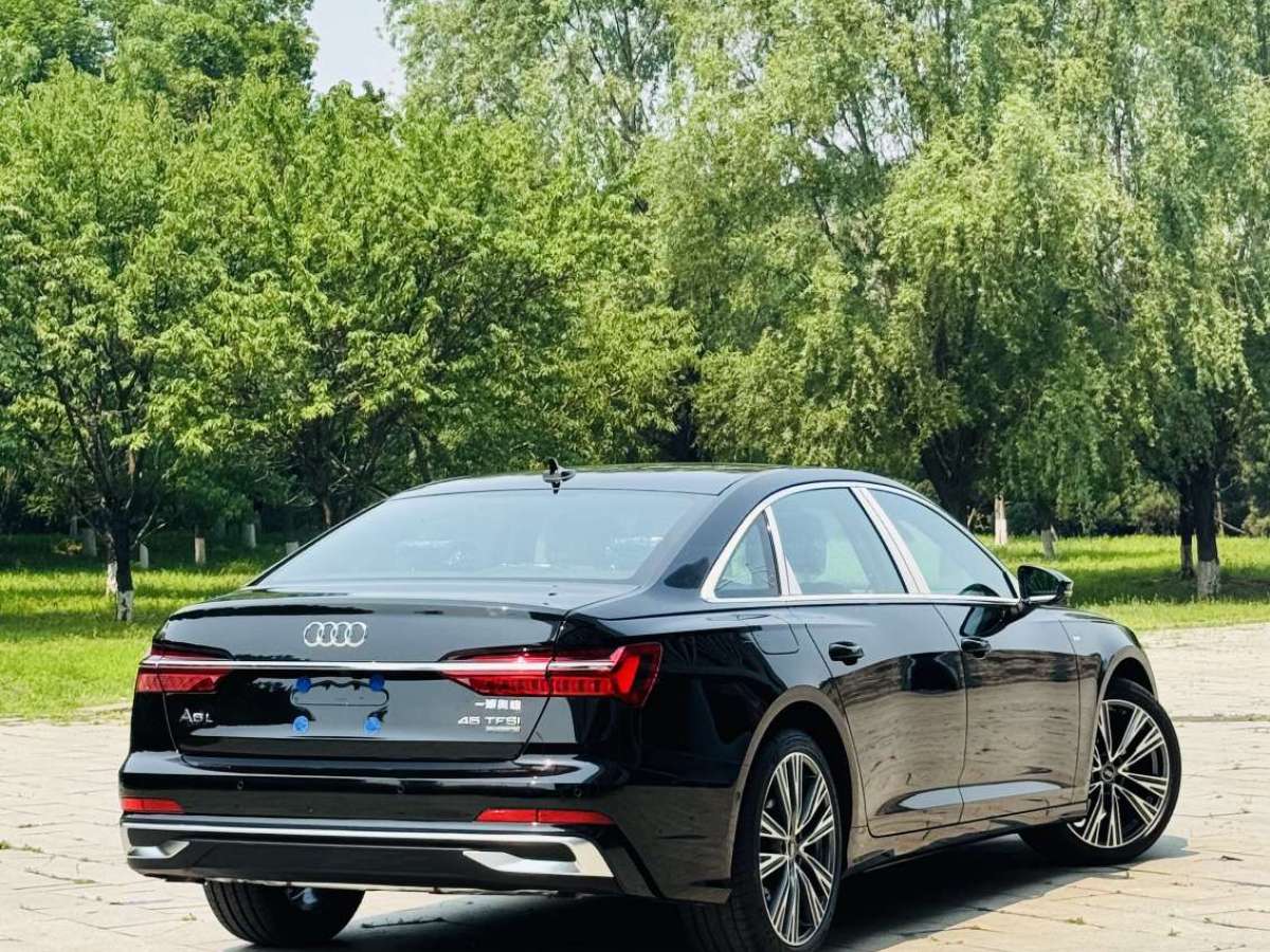 奧迪 奧迪A6L  2025款 45 TFSI 臻選動(dòng)感型圖片