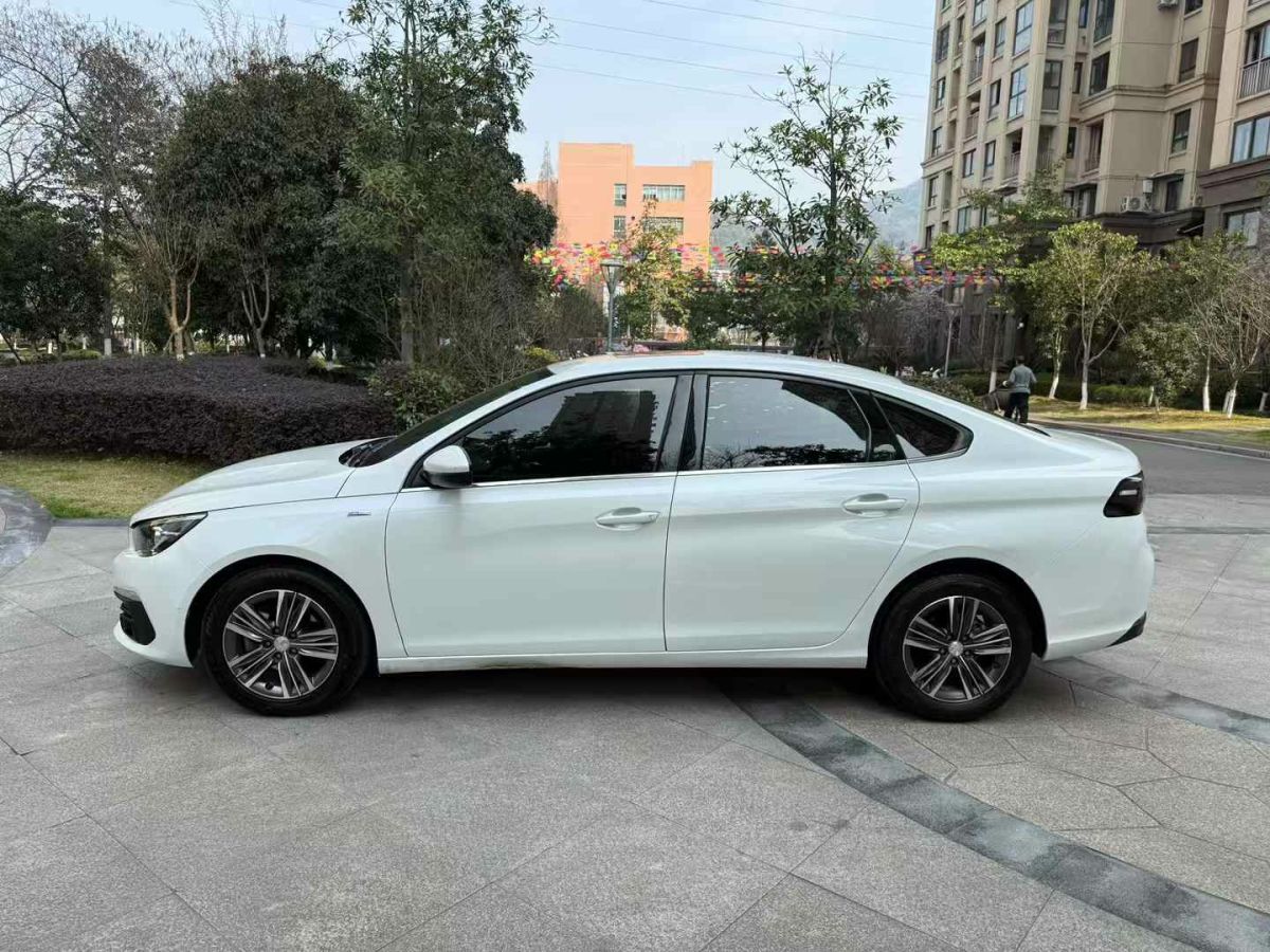 標(biāo)致 308  2019款 1.6L 手動時尚版圖片