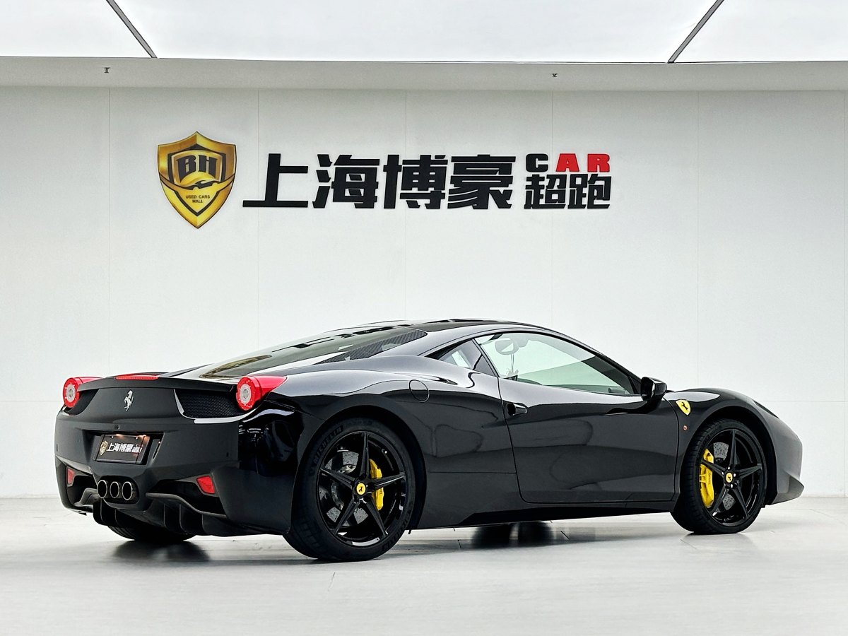 2014年1月法拉利 458  2011款 4.5L Italia