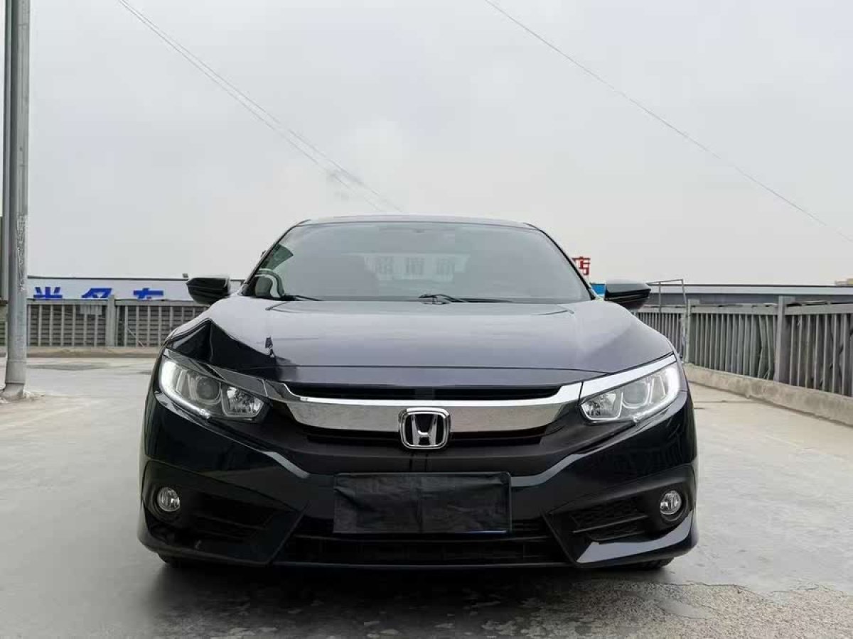 本田 思域  2016款 220TURBO CVT豪華版圖片