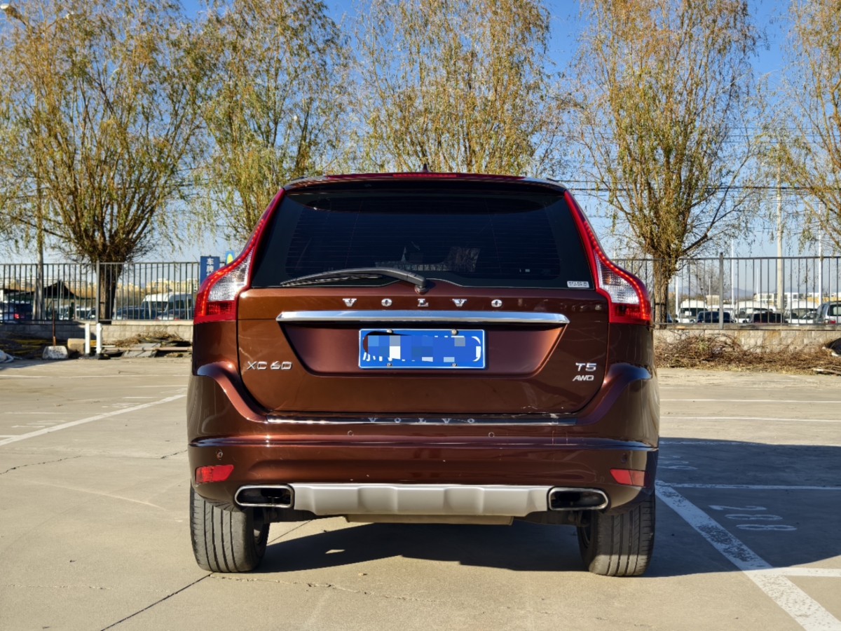 沃爾沃 XC60  2015款 T5 AWD 智遠(yuǎn)版圖片