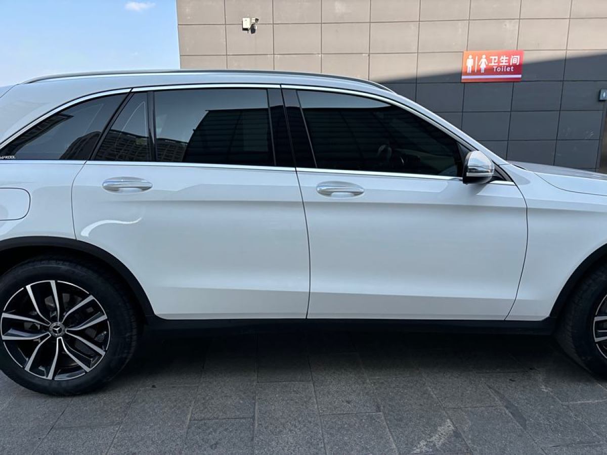 奔馳 奔馳GLC  2018款 改款 GLC 260 4MATIC 豪華型圖片