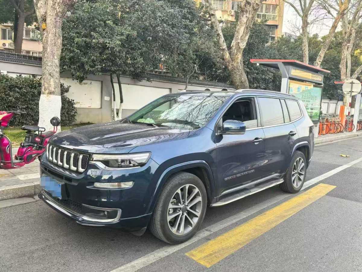 Jeep 大指揮官  2018款 2.0T 四驅(qū)智享版圖片