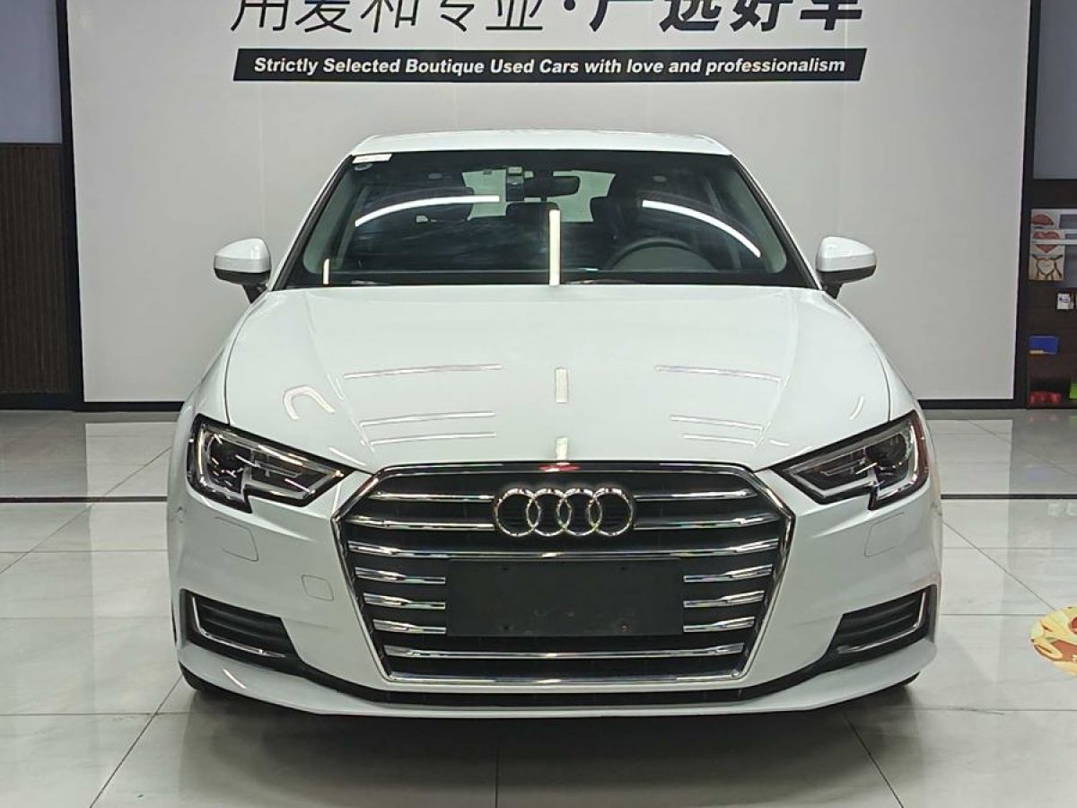 奧迪 奧迪A3  2019款 Sportback 35 TFSI 進(jìn)取型 國(guó)V圖片