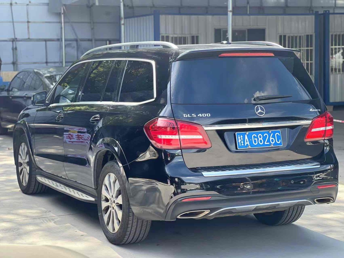 奔馳 奔馳GLS  2017款 GLS 400 4MATIC時尚型圖片