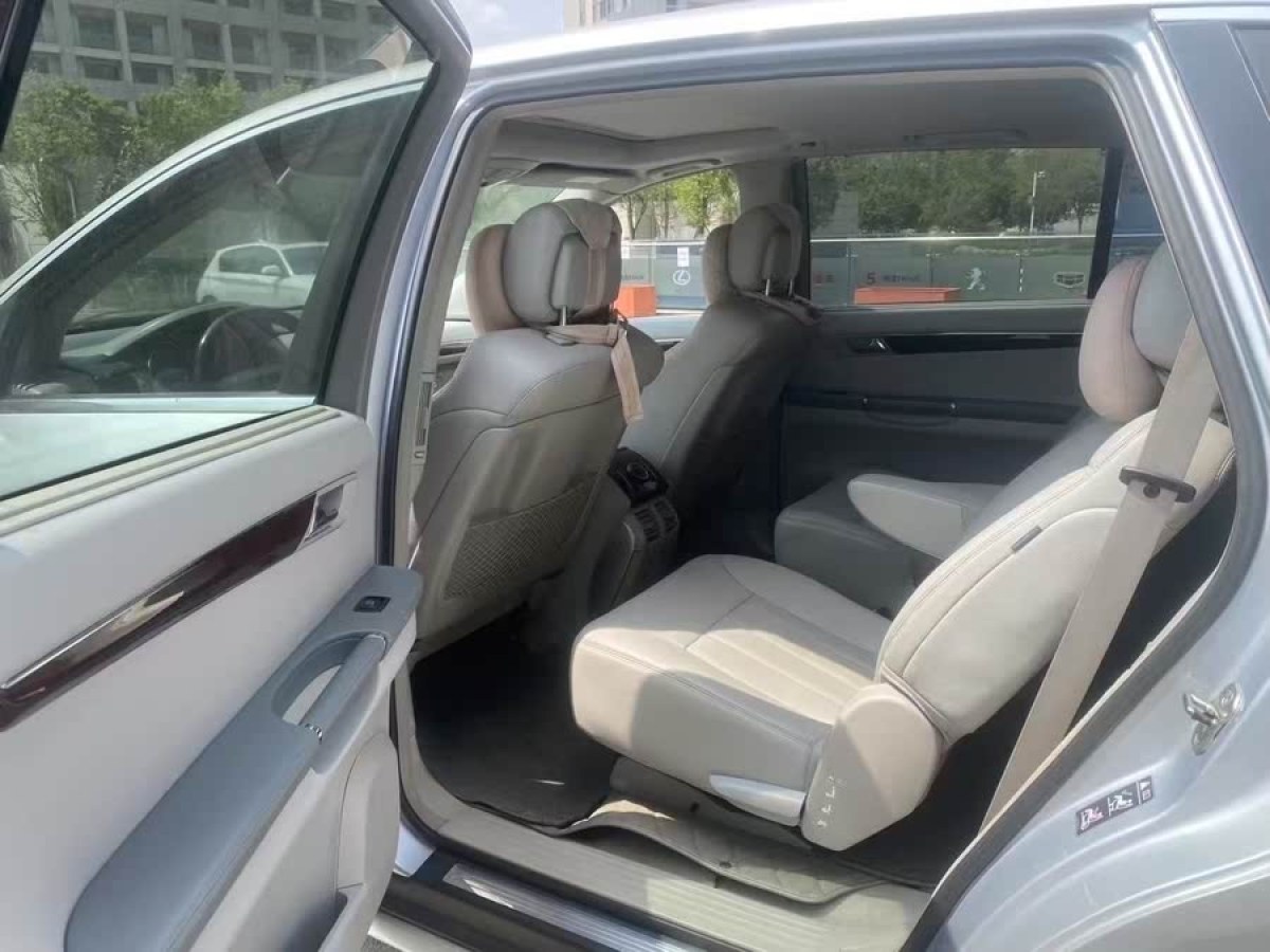 奔馳 奔馳R級  2009款 R 300 L 商務型圖片