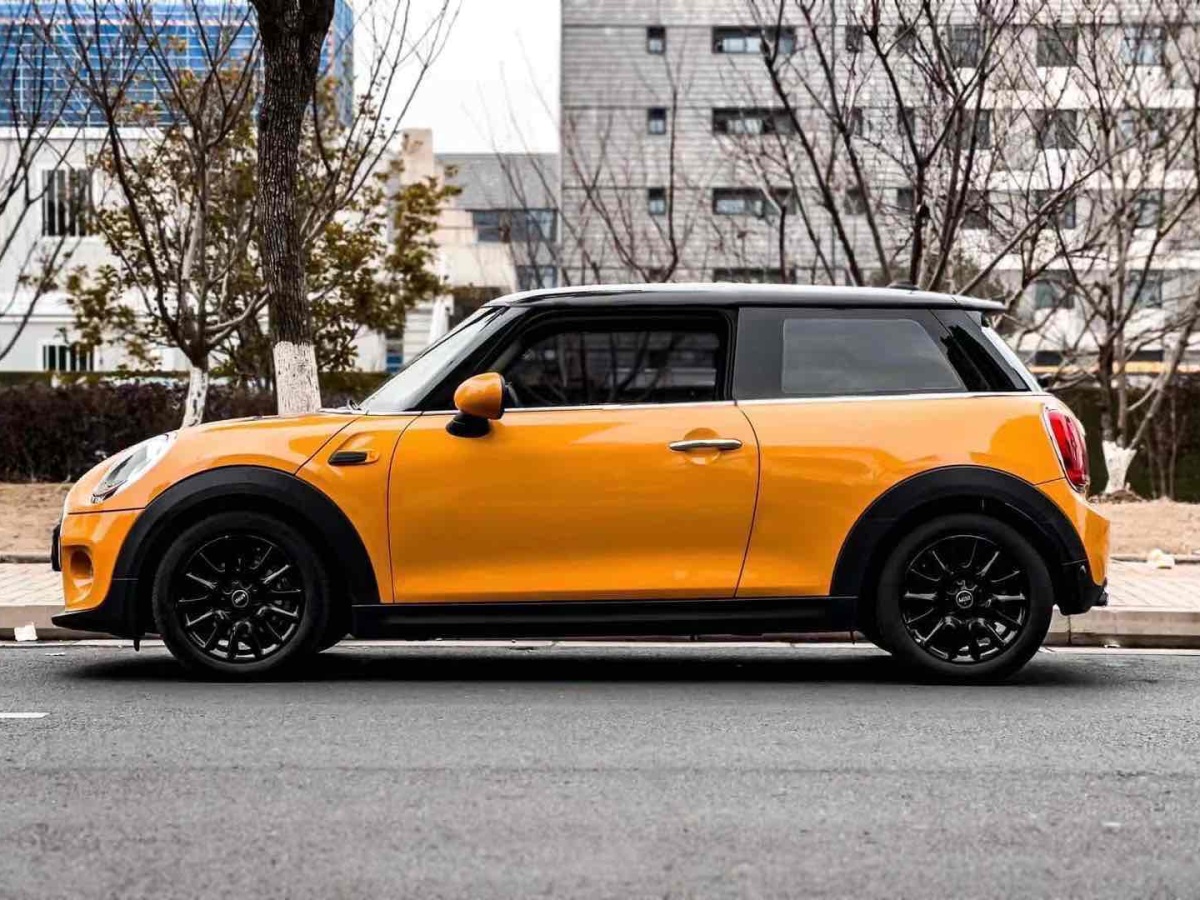 MINI MINI  2016款 1.2T ONE 先鋒派圖片