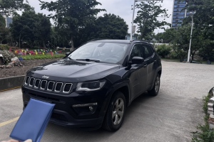 指南者 Jeep 200T 自動(dòng)舒享-互聯(lián)大屏版