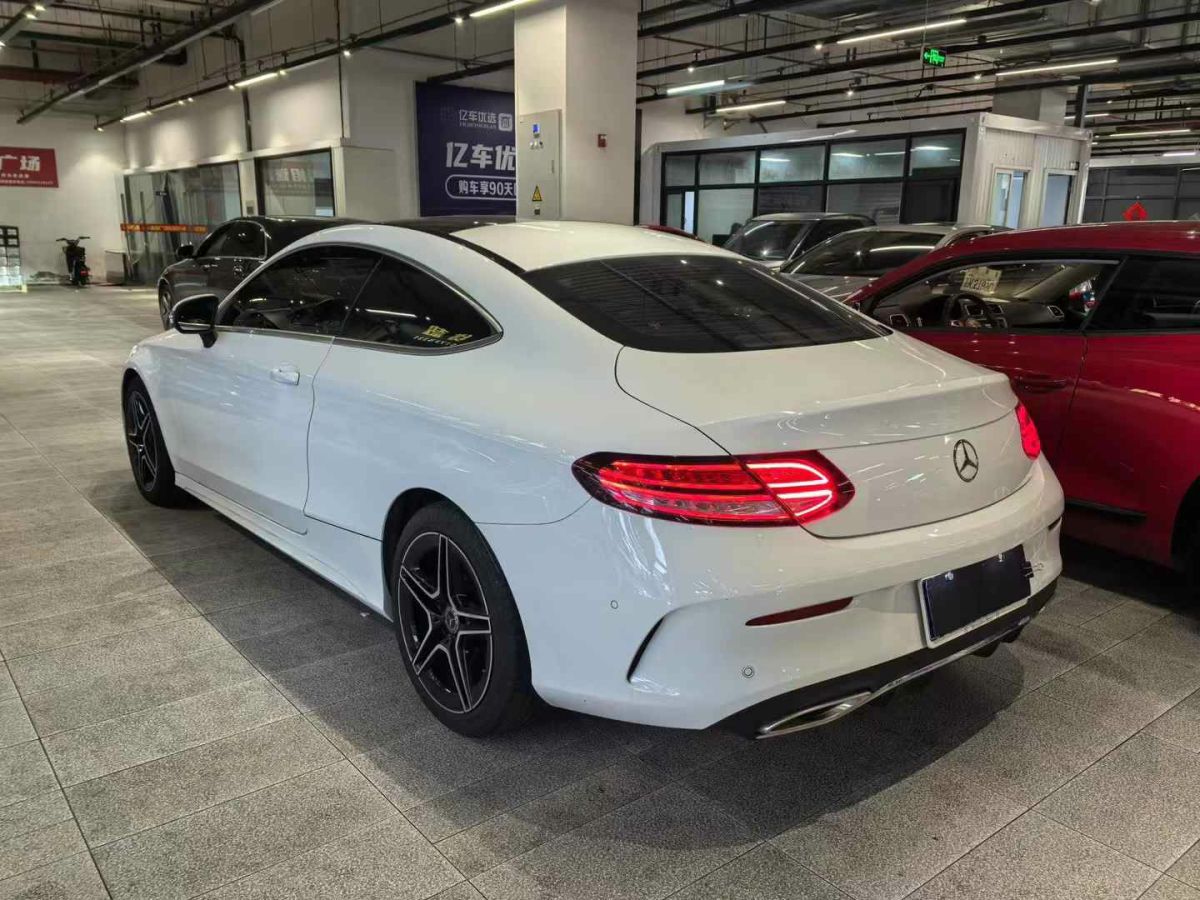 2020年12月奔馳 奔馳C級  2020款 C 300 轎跑車