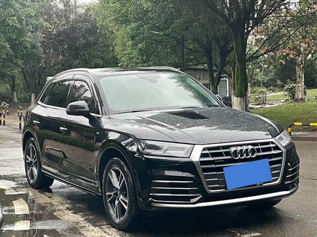 奧迪 奧迪Q5L  2020款 改款 40 TFSI 榮享時尚型圖片
