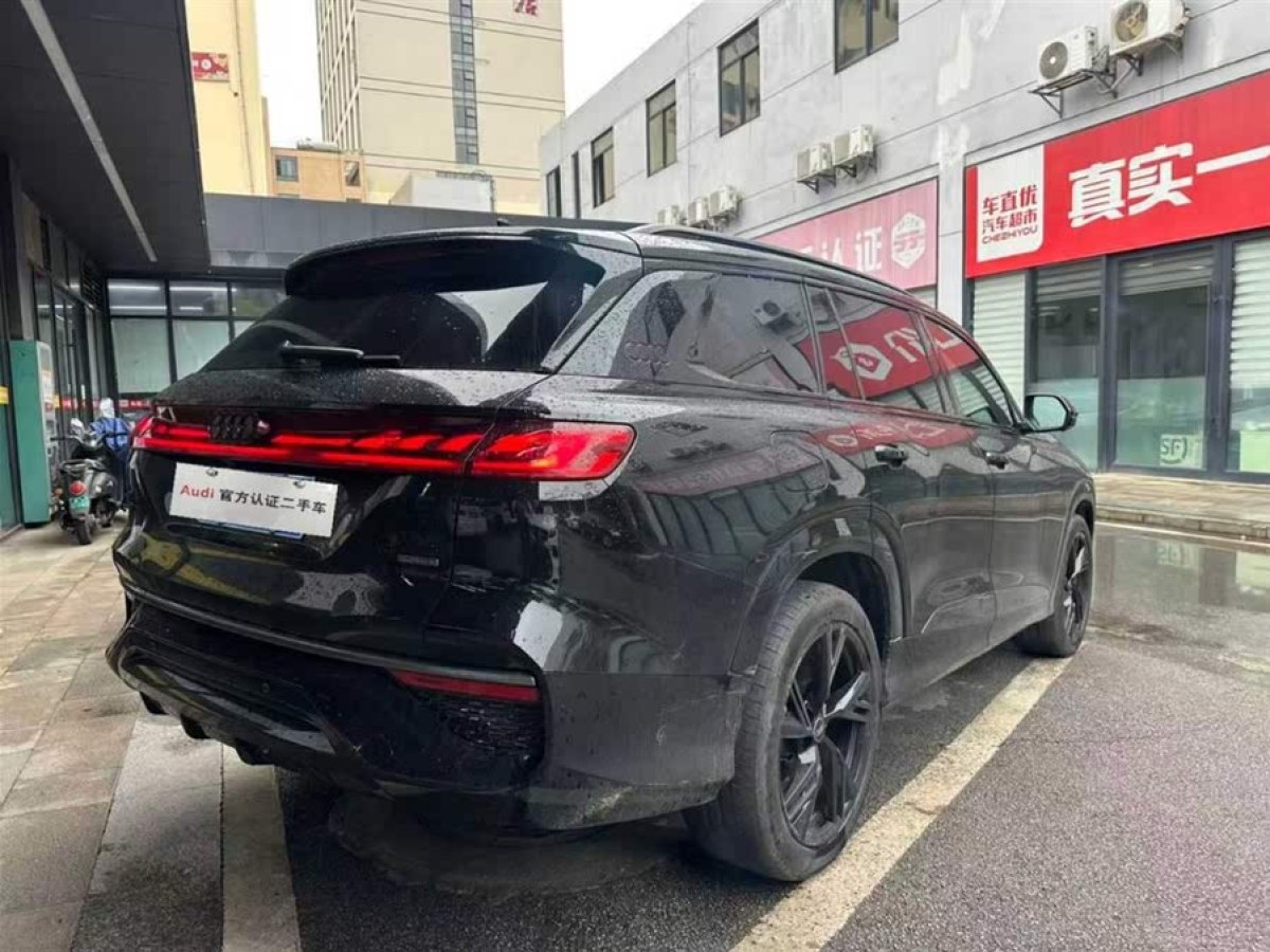奧迪 奧迪Q6  2022款 45 TFSI quattro 黑武士版圖片