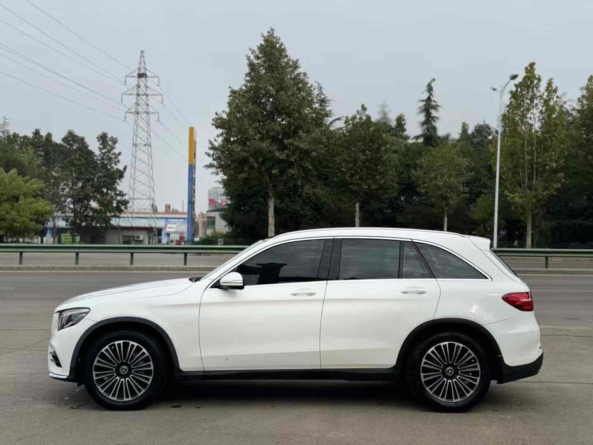 2018年3月奔馳 奔馳GLC  2017款 GLC 260 4MATIC 豪華型