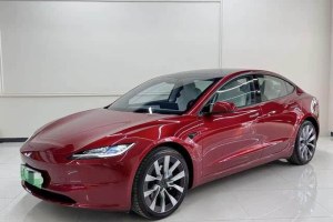 Model 3 特斯拉 長續(xù)航全輪驅(qū)動版