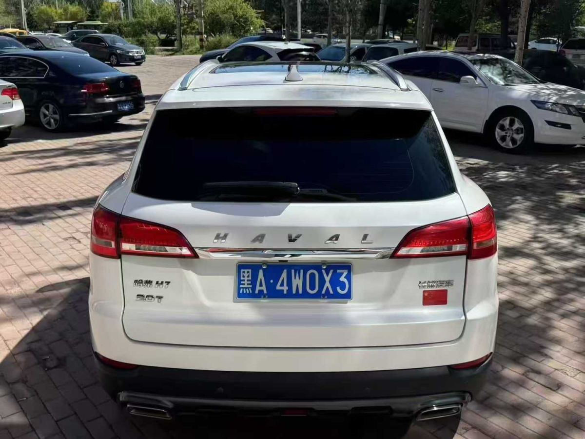 哈弗 H9  2020款 2.0T 汽油四驅(qū)尊貴型 7座圖片