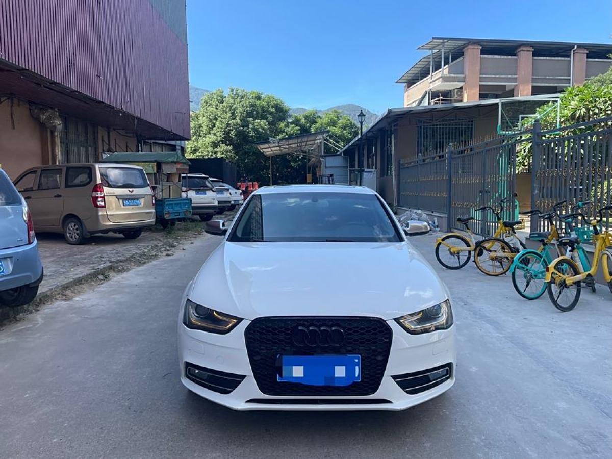 奧迪 奧迪A4L  2015款 35 TFSI 自動技術(shù)型圖片