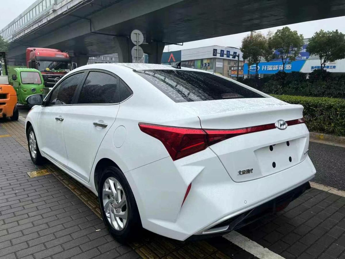 2020年4月現(xiàn)代 悅納  2020款 1.4L CVT炫酷版GLS