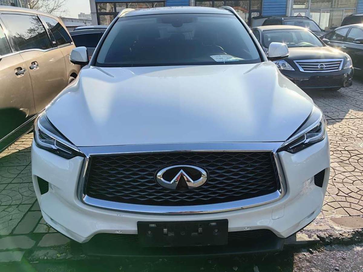 英菲尼迪 QX50  2018款 2.0T 四驅(qū)菁英版圖片