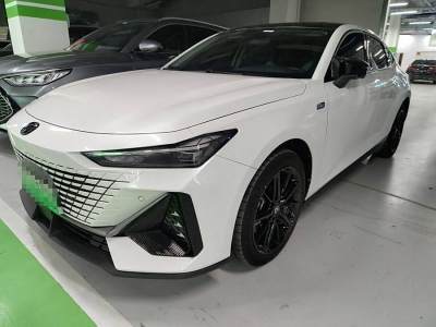 2023年9月 長(zhǎng)安 長(zhǎng)安UNI-V 智電iDD 智電iDD 1.5T 113km智趣型圖片