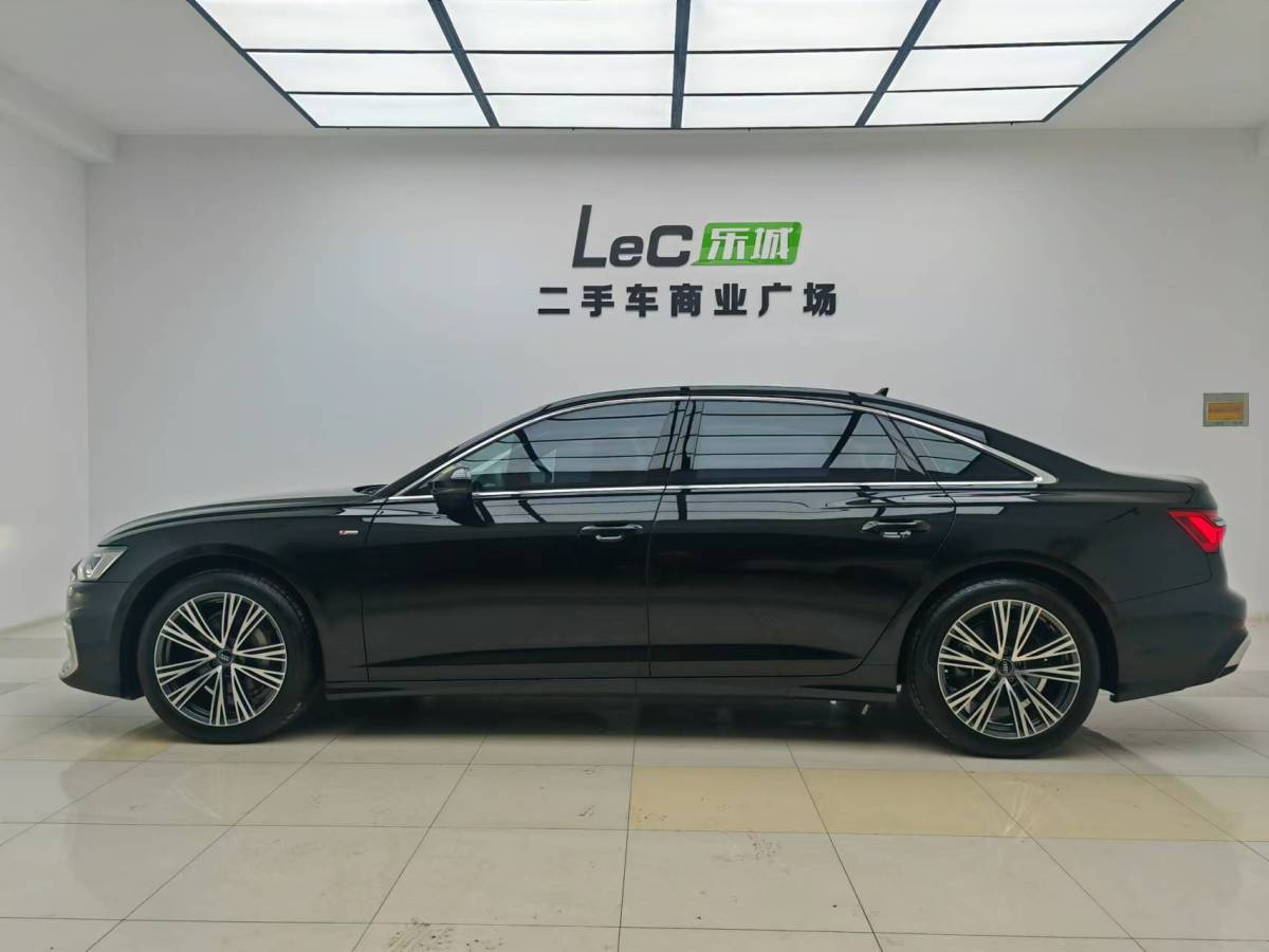 奧迪 奧迪A6L  2023款 改款 45 TFSI quattro 臻選動感型圖片