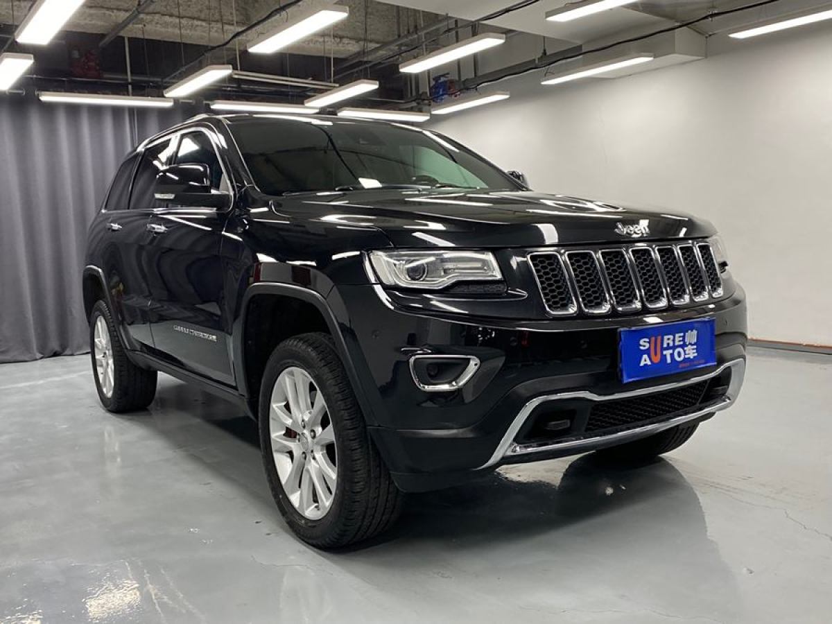 2016年1月Jeep 大切諾基  2015款 3.6L 豪華導(dǎo)航版