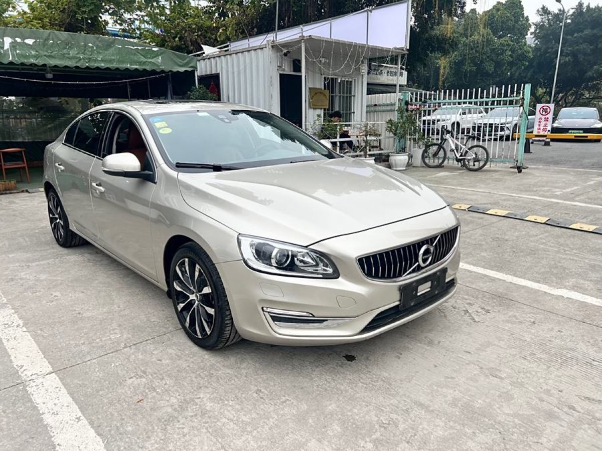 沃爾沃 S60L  2018款 T3 智進進取版圖片