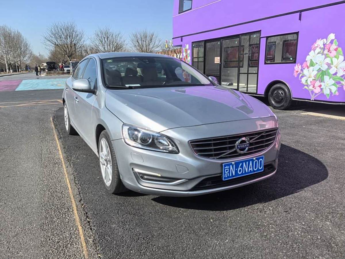 沃爾沃 S60  2014款 S60L 2.0T 智遠(yuǎn)版圖片