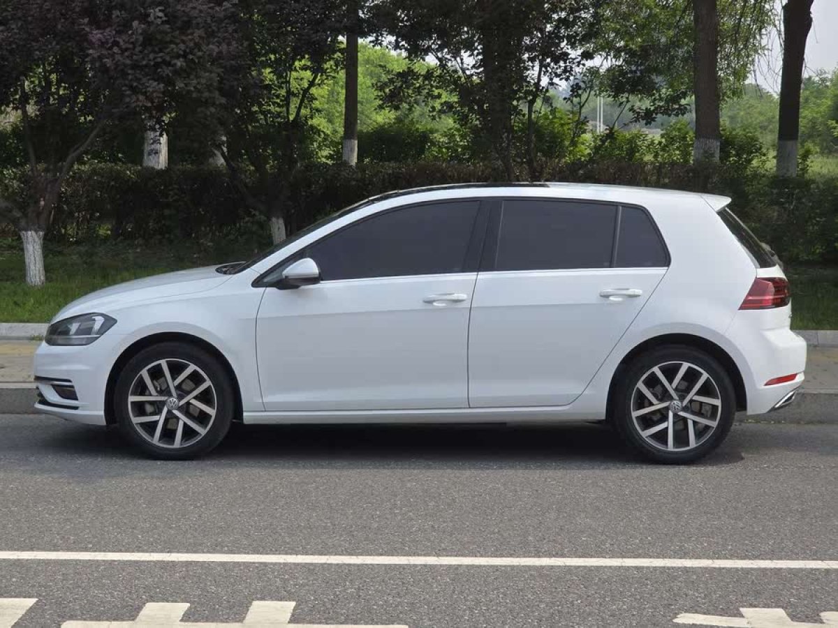 大眾 高爾夫  2018款 230TSI 自動豪華型圖片