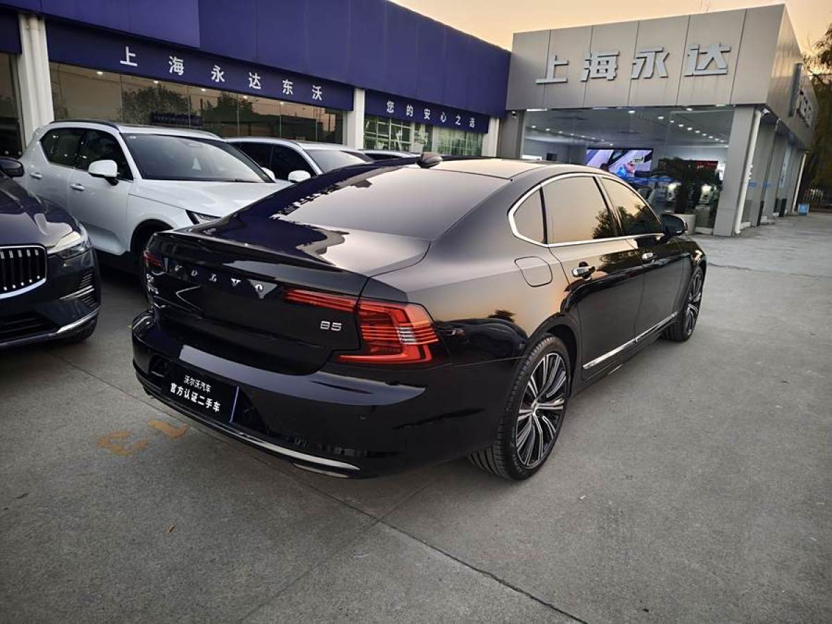 沃爾沃 S90  2023款 B5 智遠(yuǎn)豪華版圖片