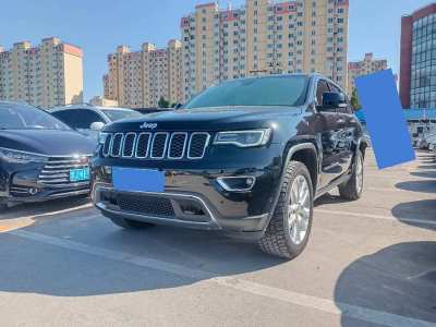 2019年5月 Jeep 大切諾基(進口) 3.0L 精英導(dǎo)航版圖片