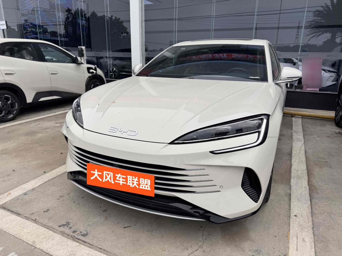 2024年9月比亞迪 海豹07 DM-i  2025款 DM-i 1.5L 125km 尊貴型