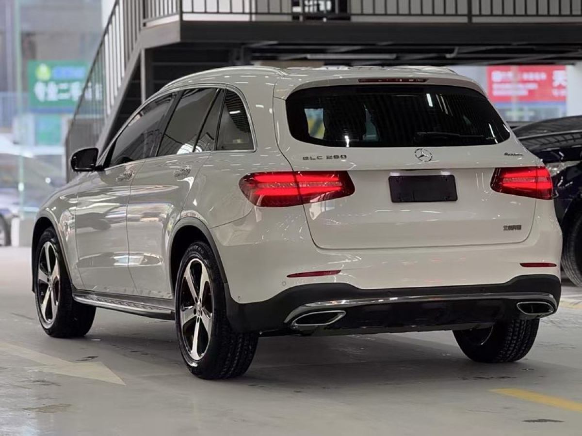 奔馳 奔馳GLC  2018款 改款 GLC 260 4MATIC 豪華型圖片