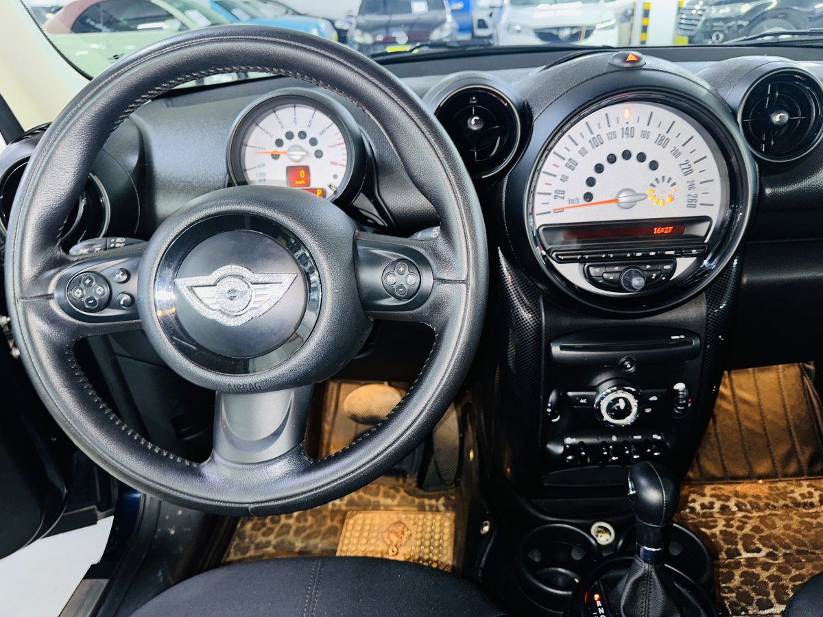 MINI COUNTRYMAN  2014款 1.6T COOPER ALL4 Fun图片