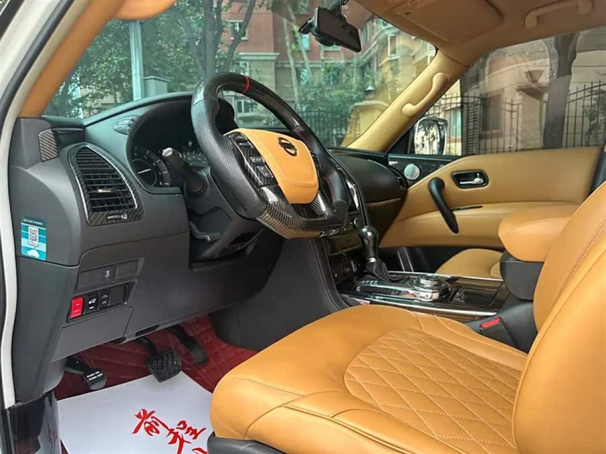 日產(chǎn) 途樂  2018款 4.0L 領(lǐng)英型圖片