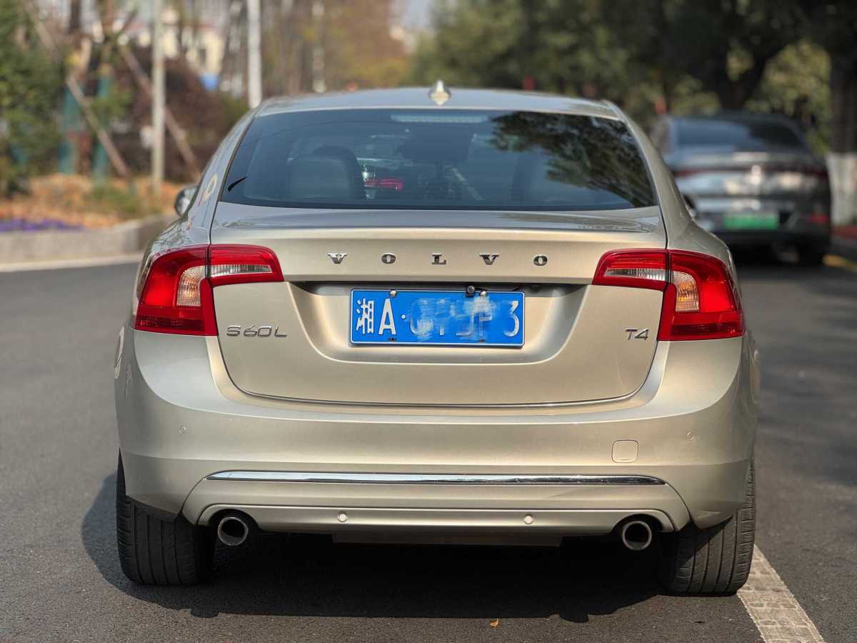 沃爾沃 S60L  2018款 T4 智遠(yuǎn)進(jìn)取版圖片