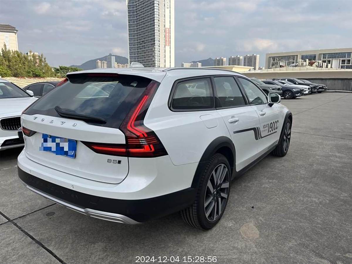 沃爾沃 V90  2024款 Cross Country B5 AWD 智尊版圖片