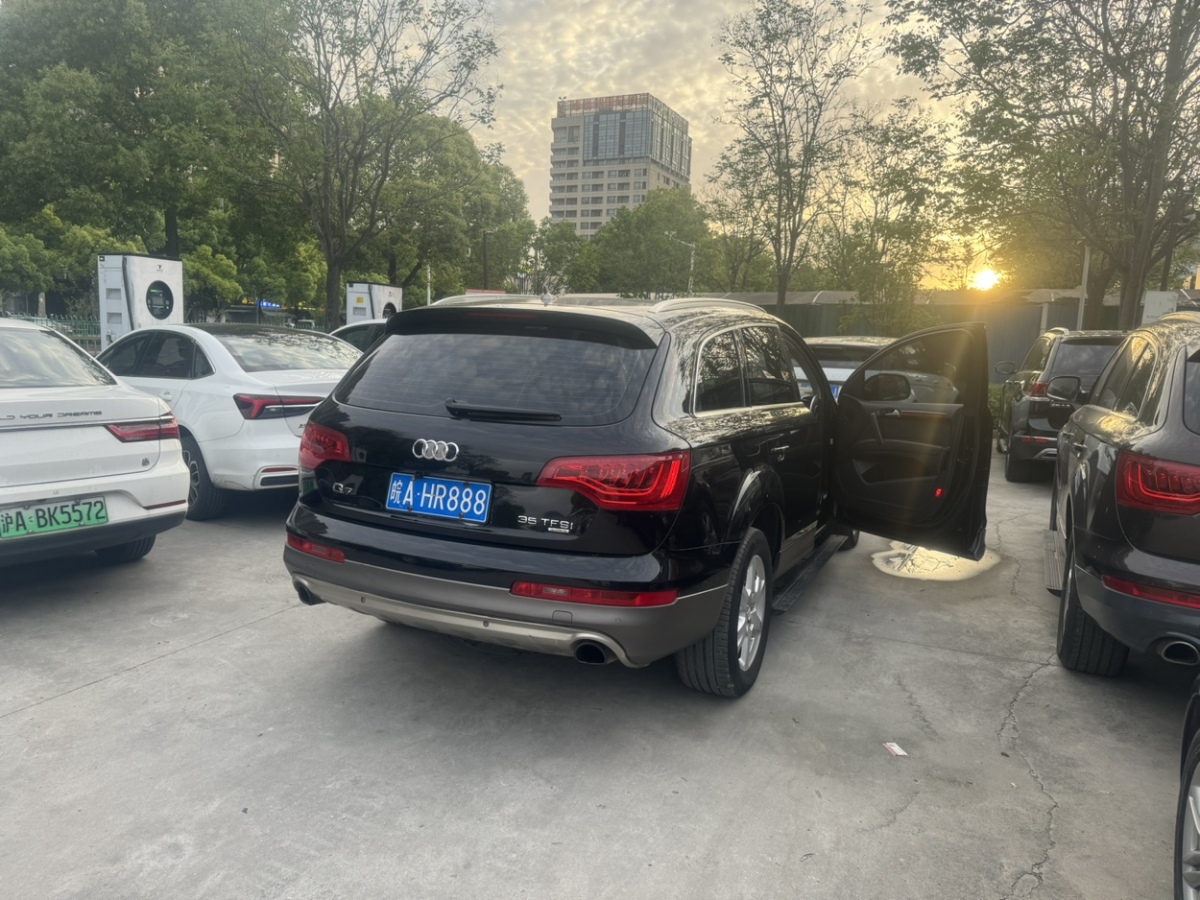 奥迪 奥迪Q7  2014款 35 TFSI 运动型图片