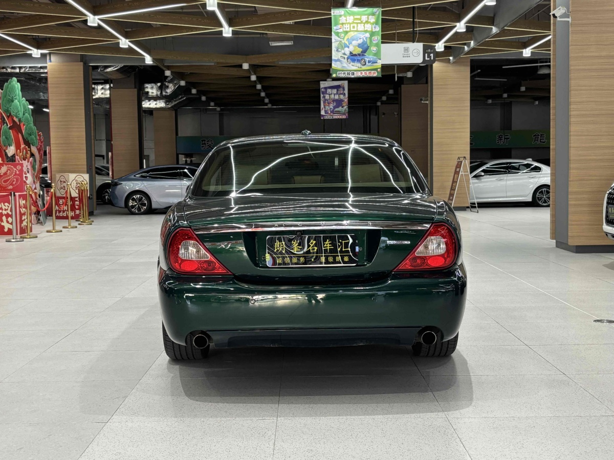 捷豹 XJ  2007款 XJ6L 3.0皇家加長版圖片