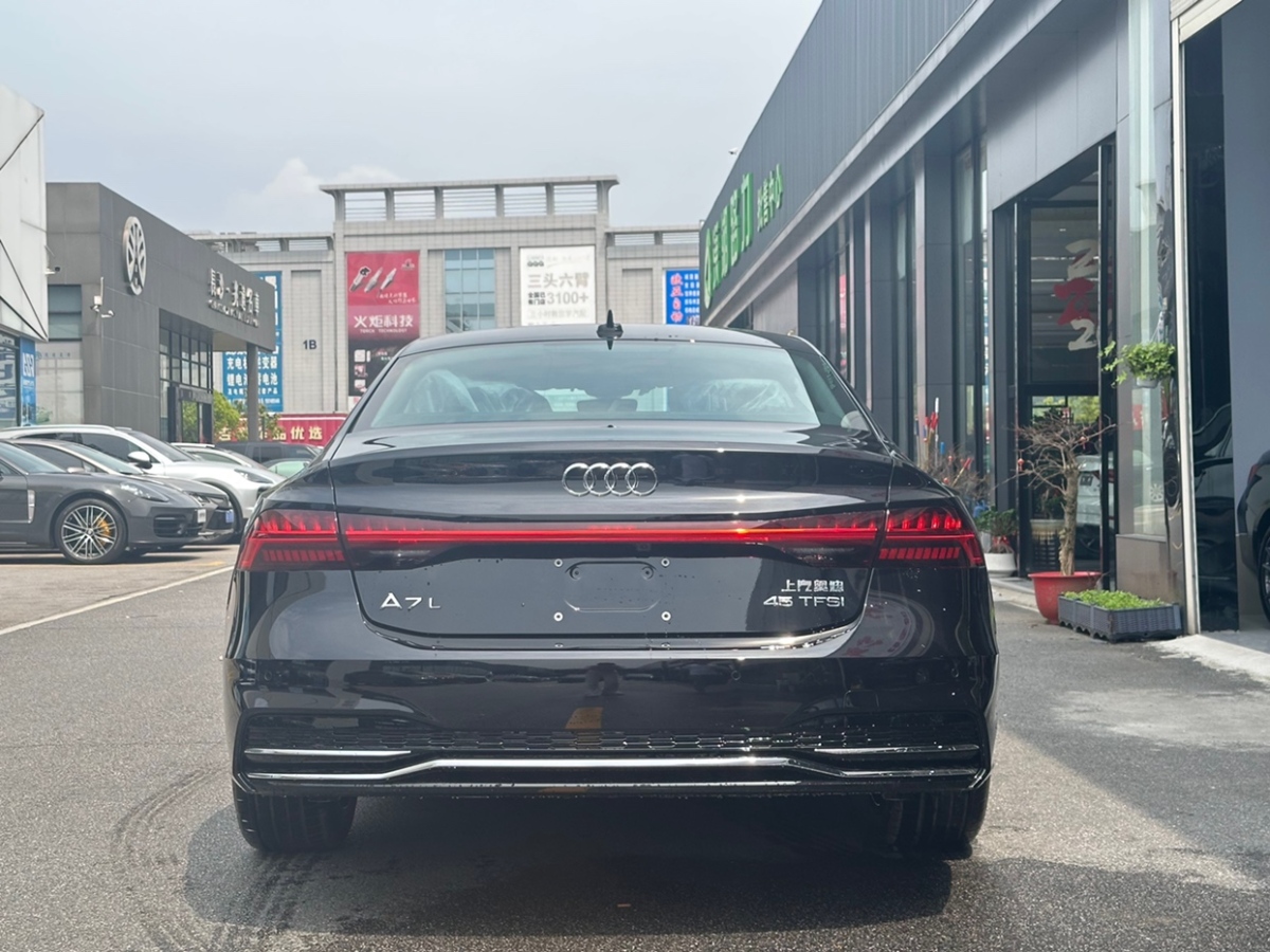 奧迪 奧迪A7L  2024款 45 TFSI 豪華型圖片